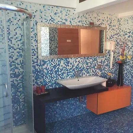 Bed & Breakfast Expomilano Vm